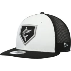 Men's Miami Marlins New Era White/Black 2022 Clubhouse Trucker 9FIFTY Snapback Hat