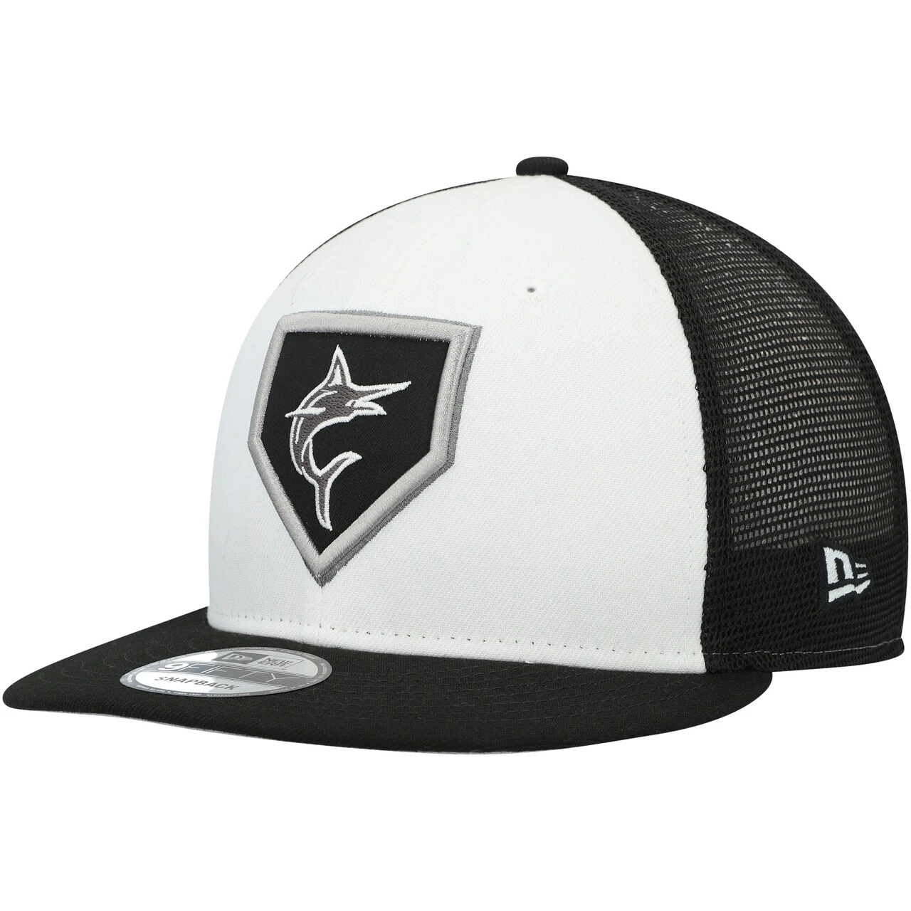 Men's Miami Marlins New Era White/Black 2022 Clubhouse Trucker 9FIFTY Snapback Hat