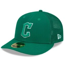Men's Cleveland Guardians New Era Green 2022 St. Patrick's Day Low Profile 59FIFTY Fitted Hat